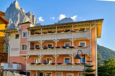 Eden Apartments